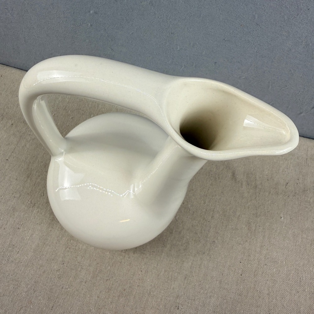 Vintage Jaru California Pottery Ewer MCM Cream Ceramic Pitcher Vase 11" - Picture 5 of 8